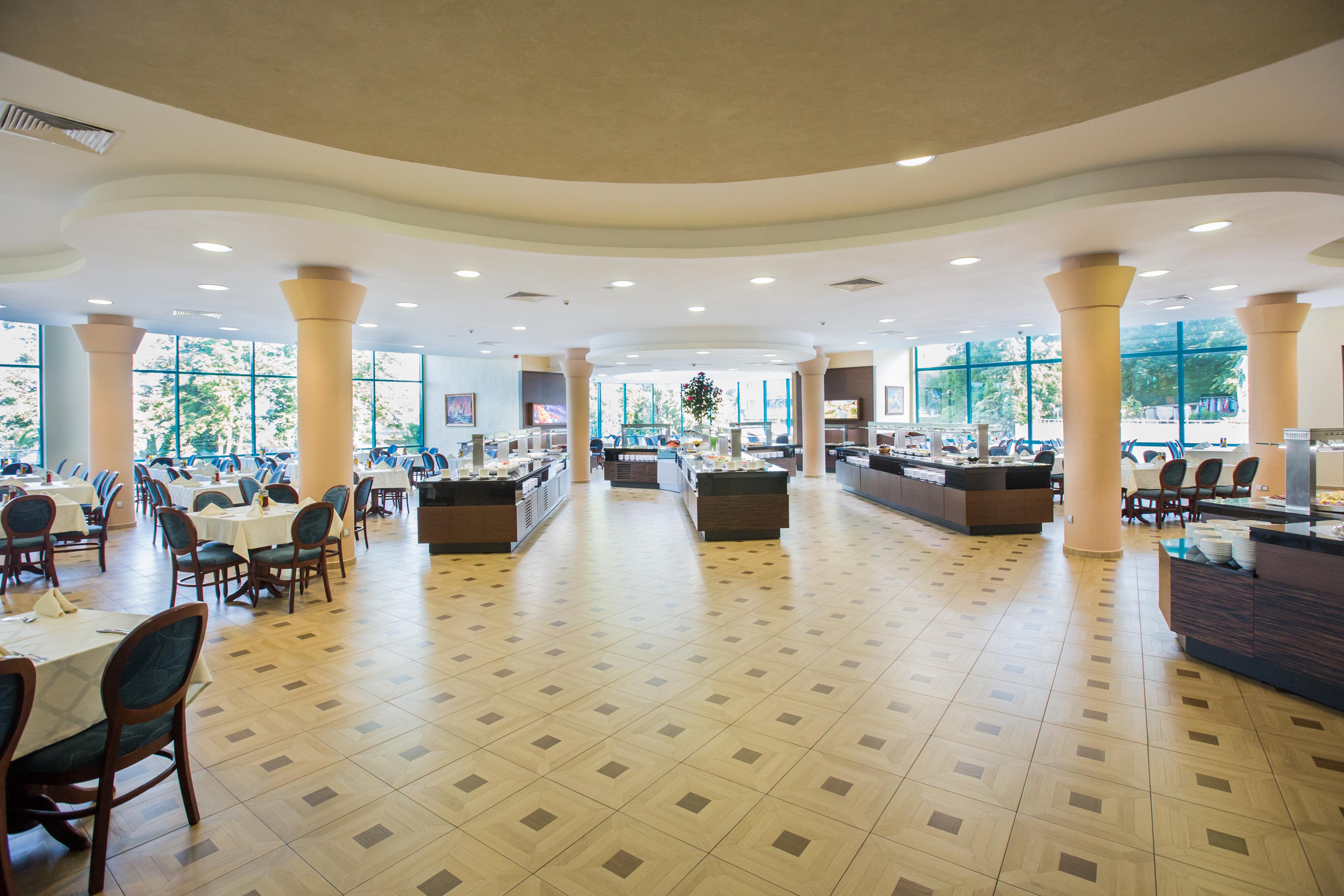 Marina Grand Beach Hotel Golden Sands Exteriör bild